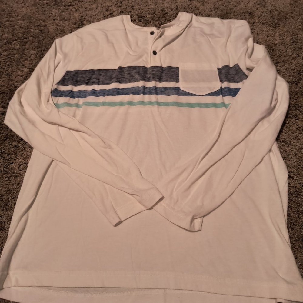Gap long sleeved shirt